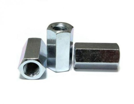 Гайка соедиительная оцинкованная 20х60